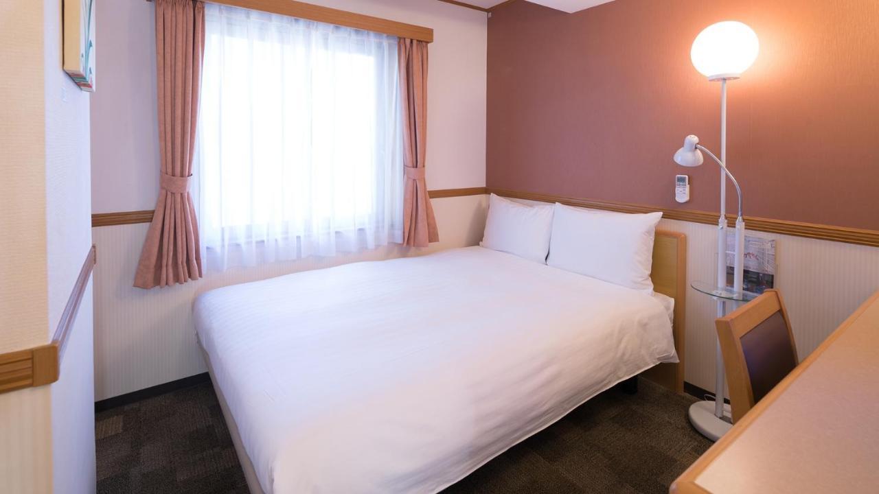 Toyoko Inn Hakata-Eki Minami Fukuoka  Zewnętrze zdjęcie